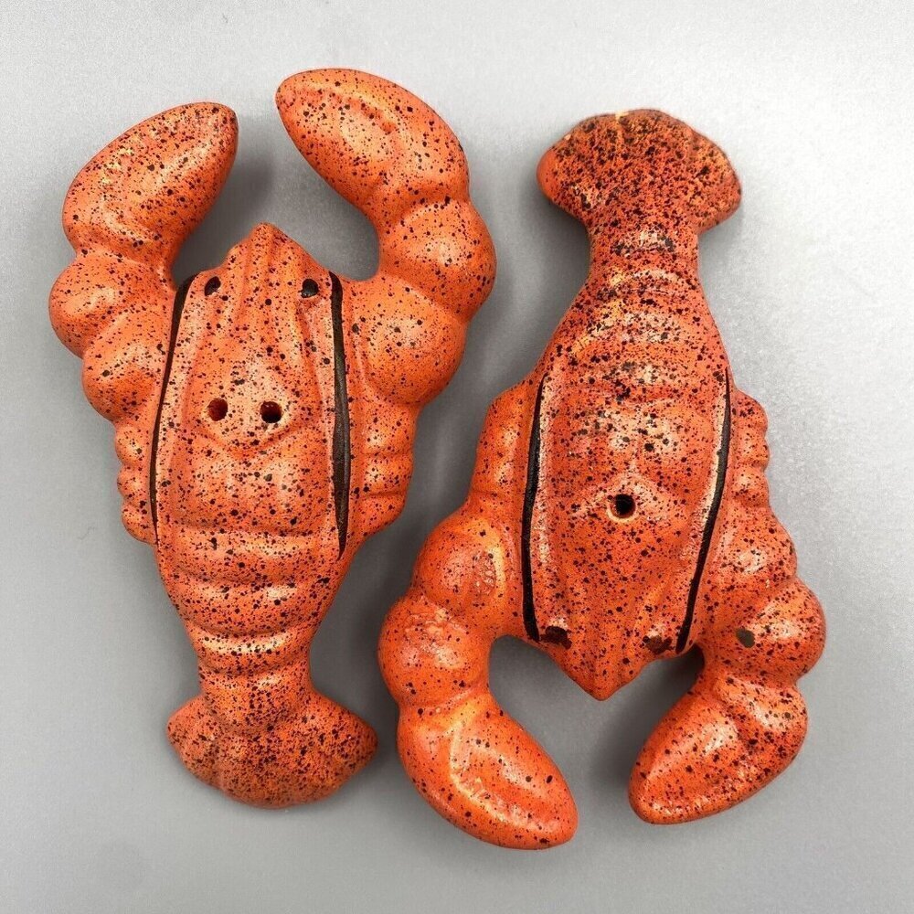 Crawdad Crayfish Salt and Pepper Shakers Anthropomorphic Vintage Kitchen MCM